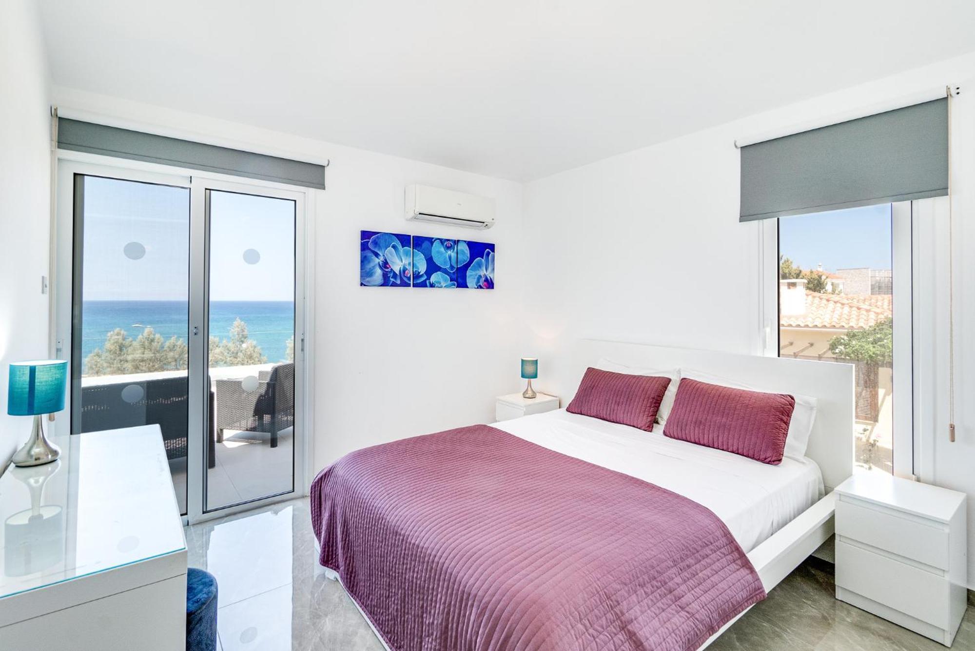Beach Front Aqua Marina By Ezoria Villas Paralímni Kültér fotó